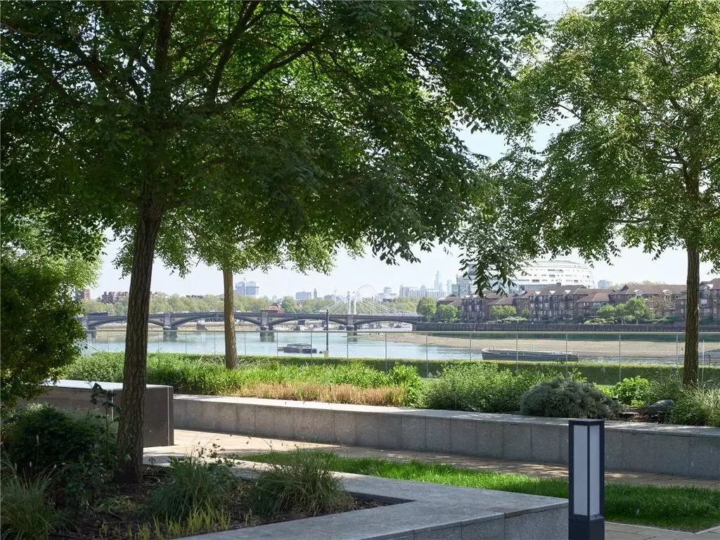 Powerhouse Chelsea Waterfront Riverside Garden Thames View Albert Bridge London Sw10