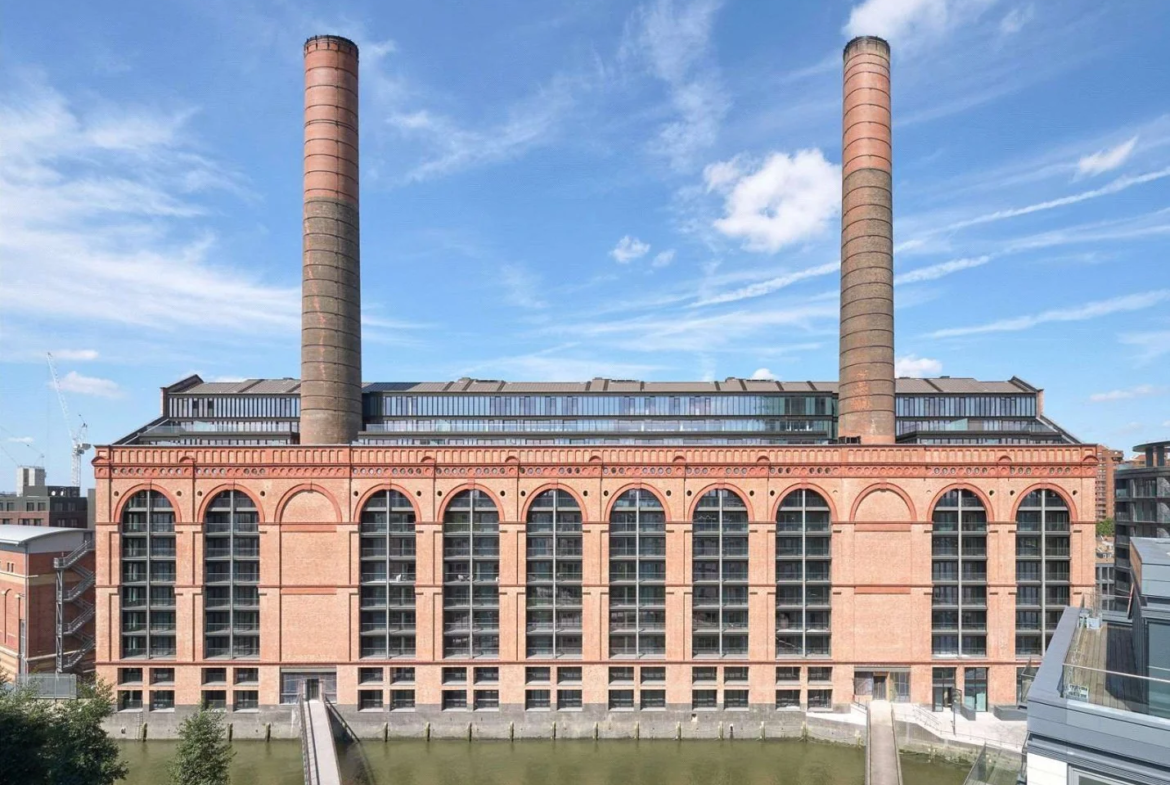 Powerhouse Chelsea Waterfront Sw10 0qd Lots Road Exterior Twin Chimneys Riverside London