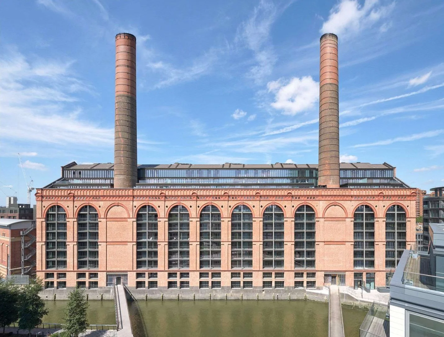 Powerhouse Chelsea Waterfront Sw10 0qd Lots Road Exterior Twin Chimneys Riverside London