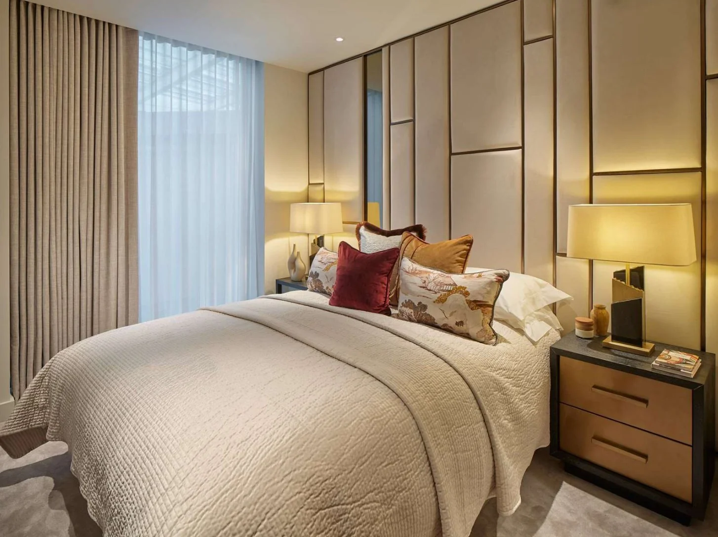 Powerhouse Chelsea Waterfront Sw10 0qd Master Bedroom Bespoke Headboard Wall Panels London