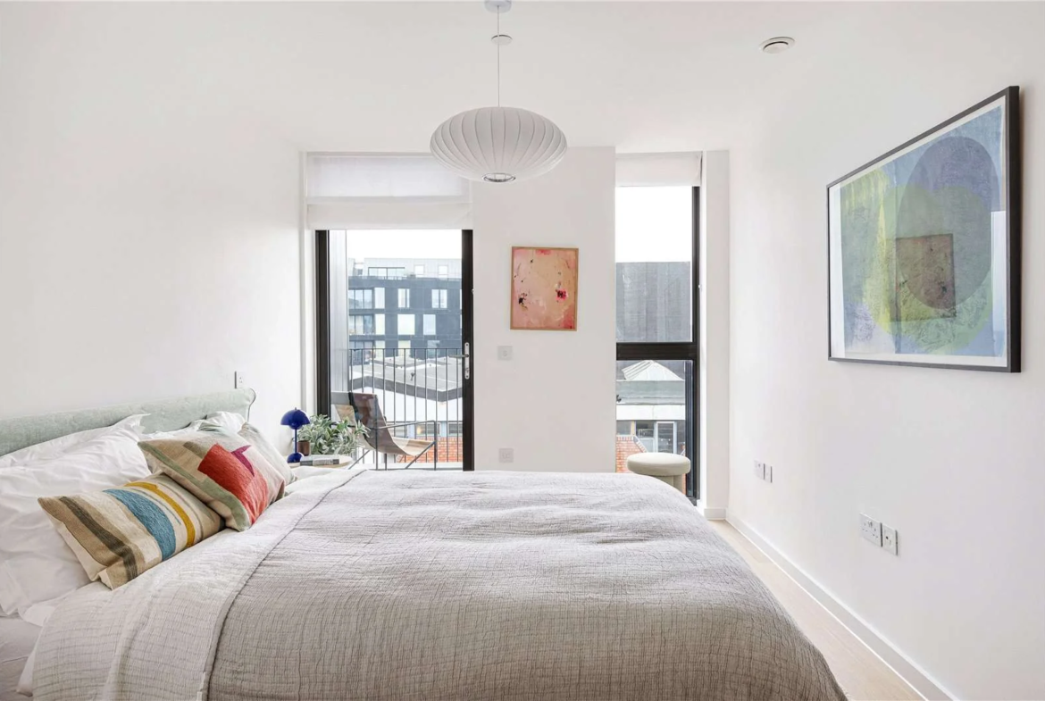 Smokehaus Bayford Street E8 3se Second Bedroom Dual Aspect Balcony Access London Fields E8