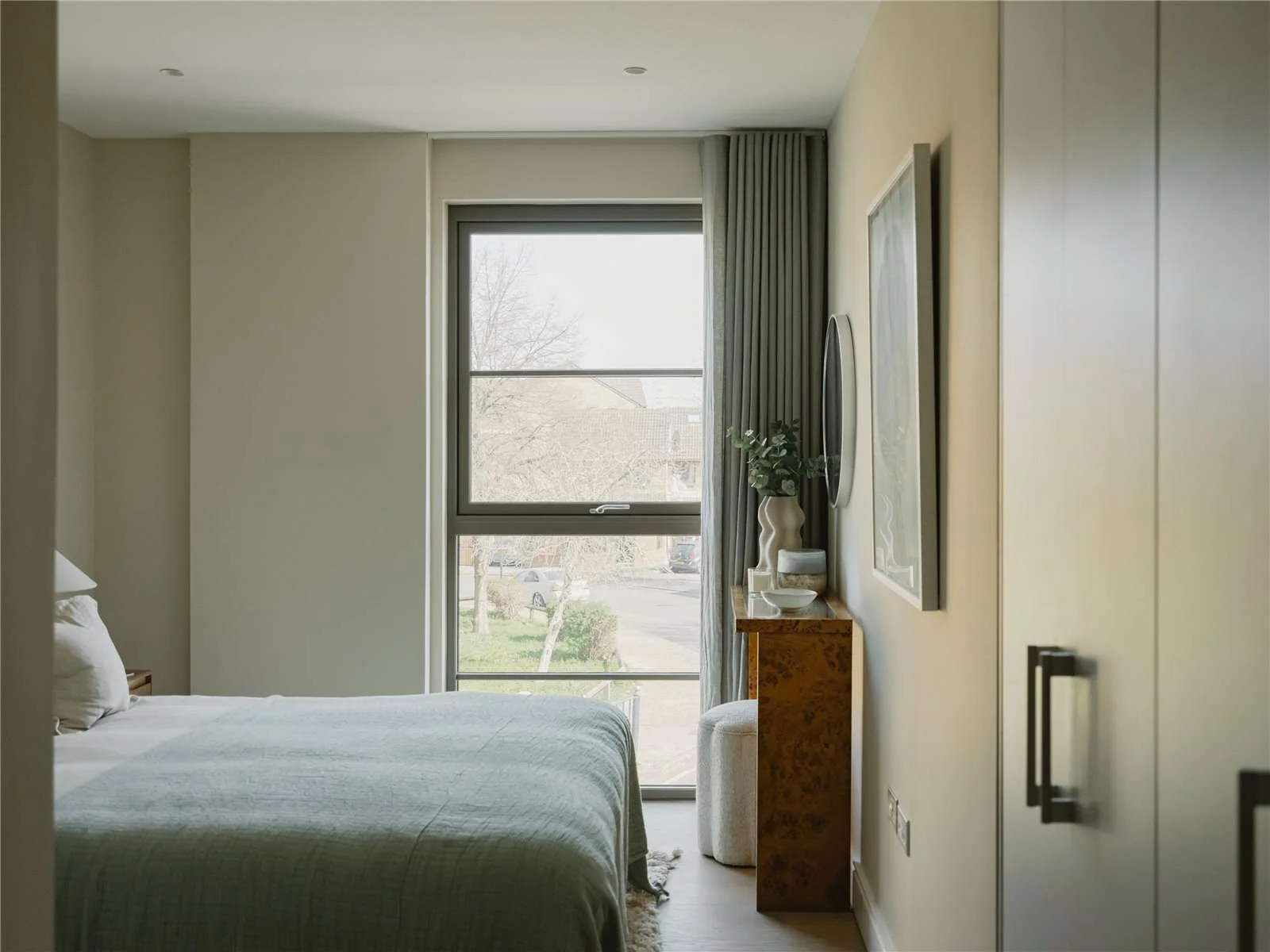 The Langdon 35 Byron Street E14 London Second Bedroom Fitted Wardrobe Floor To Ceiling Window East London