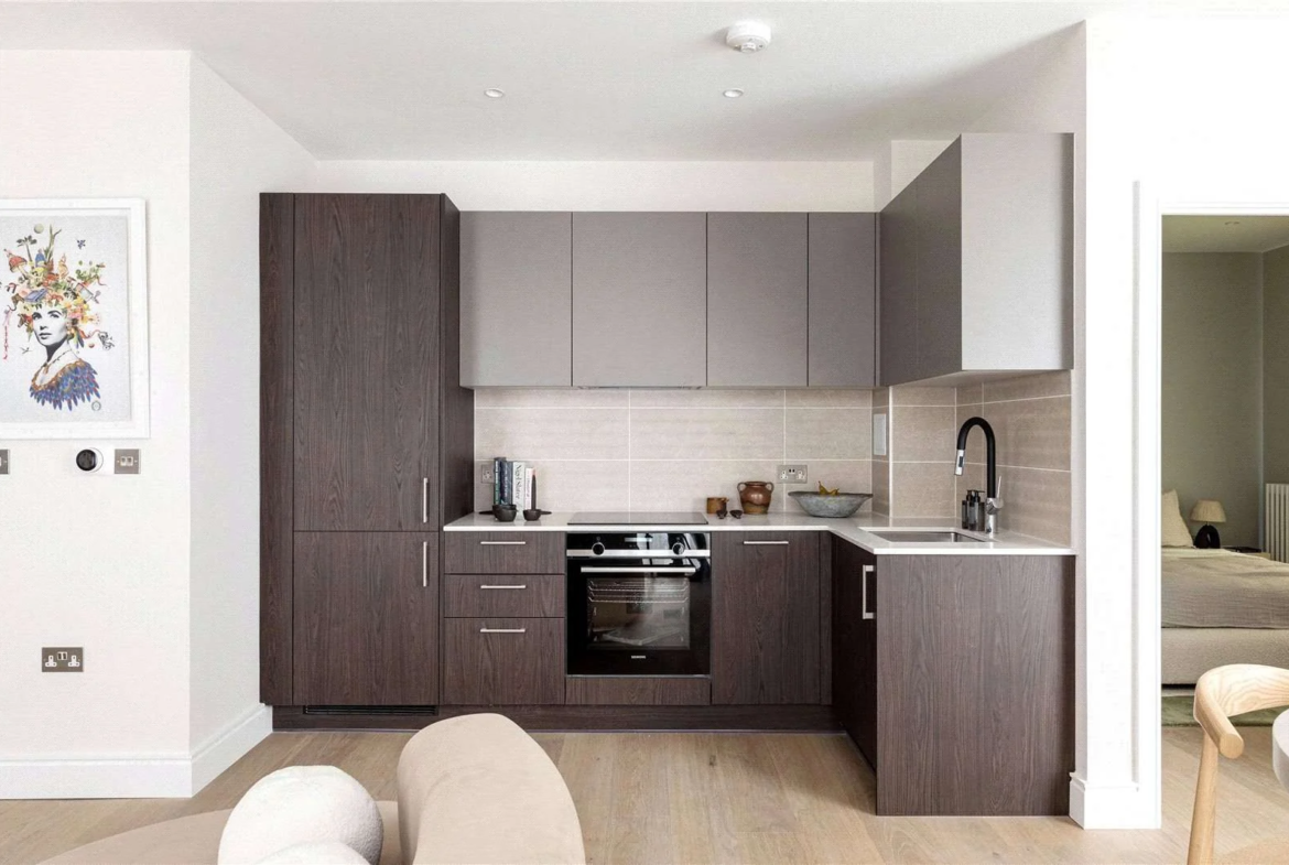 The Langdon Byron Street Poplar E14 Rok Kitchen Quartz Worktop Interior