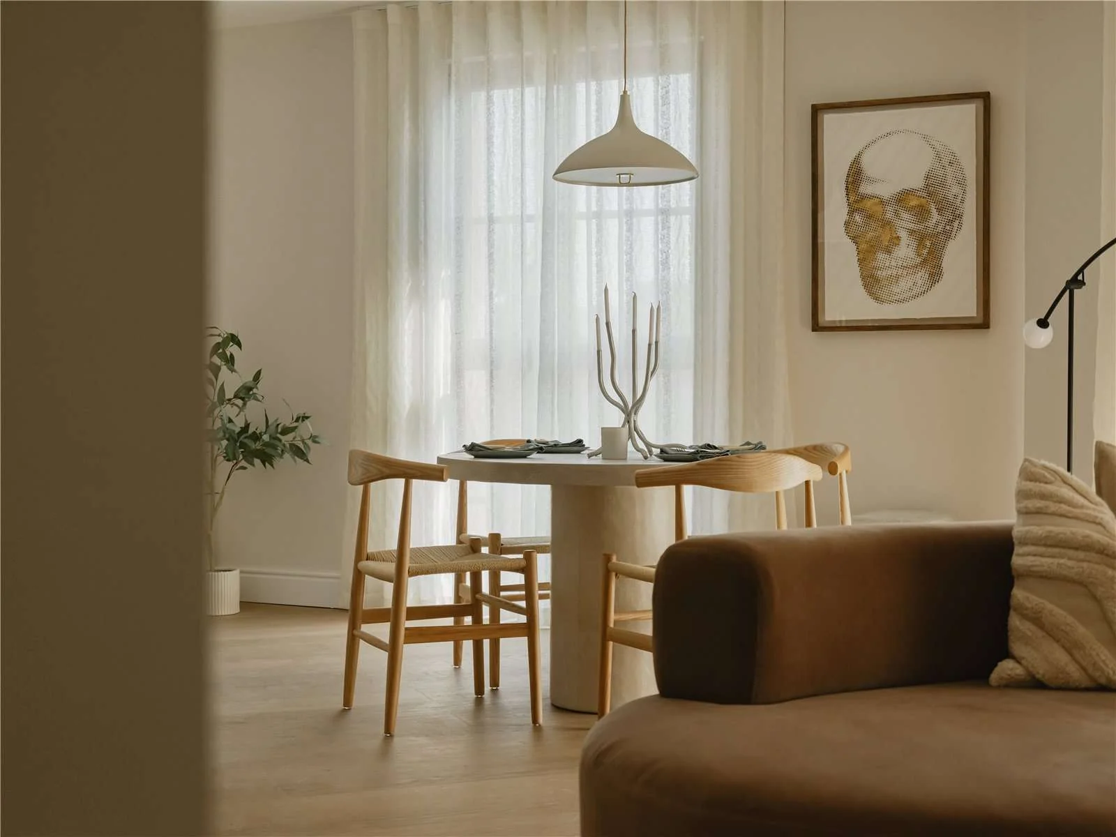 The Langdon Poplar London E14 Dining Area South Facing Natural Light