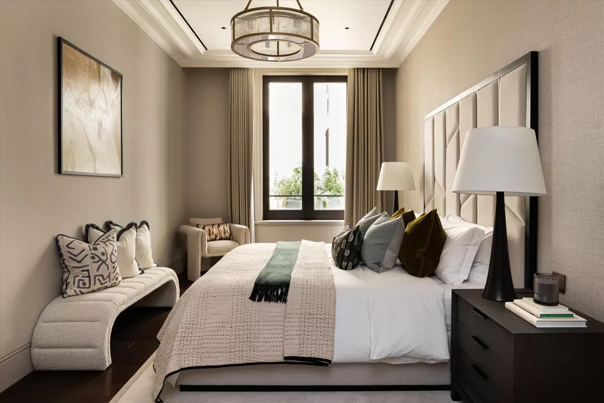 The Owo Whitehall London Luxury Bedroom Raffles Residence