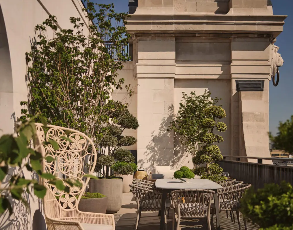 The Whiteley Clock Tower Apartment 952sqft Private Terrace London