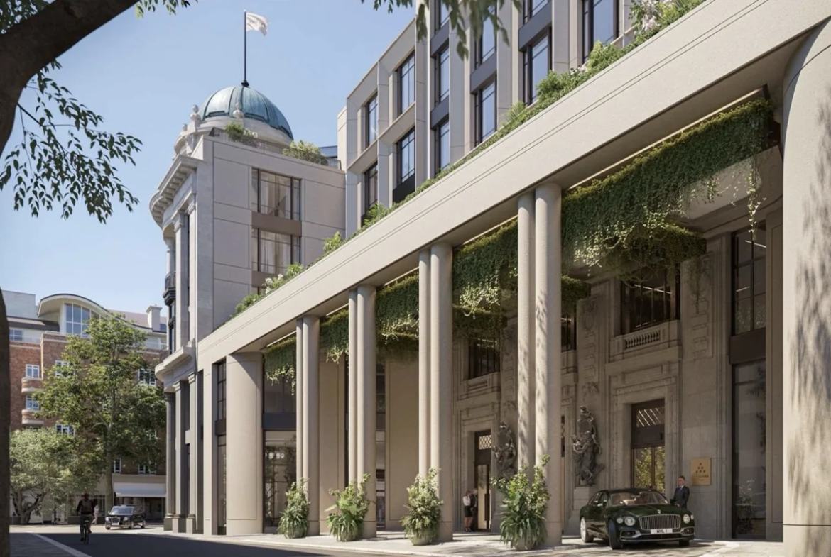 The Whiteley Entrance Driveway Luxury Arrival