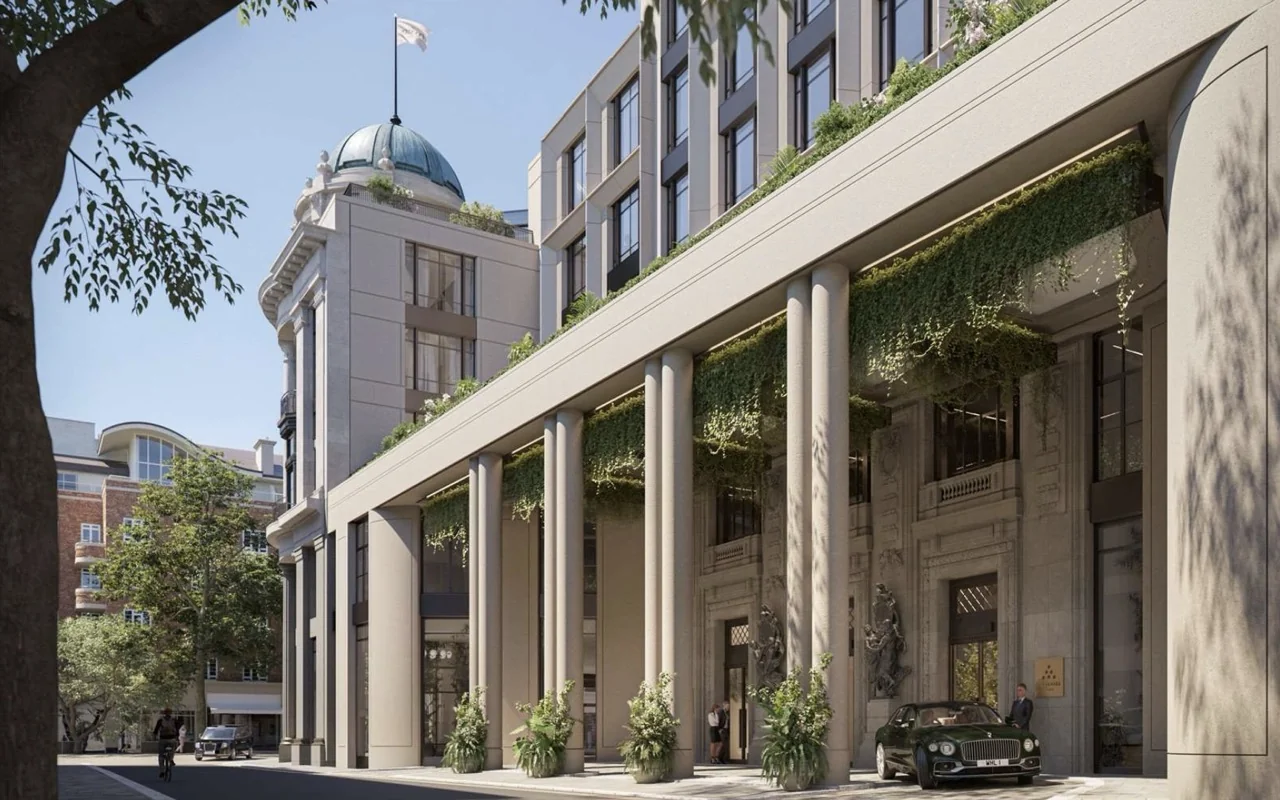 The Whiteley Entrance Driveway Luxury Arrival