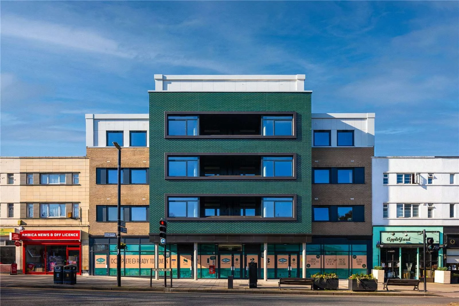 Urban Picturehouse 155 Station Road Sidcup Da15 London Green Brick Facade Exterior