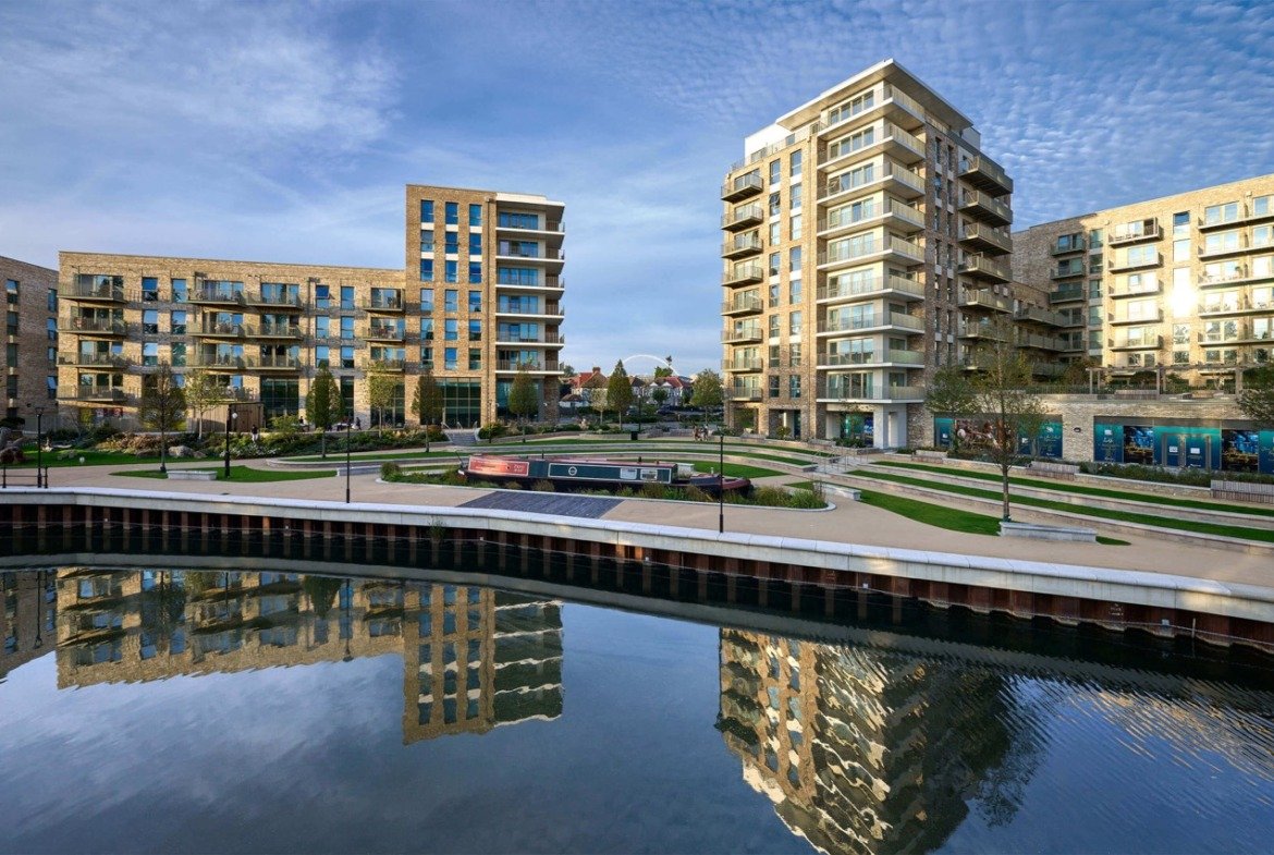1 Bedroom Apartment for Sale Wembley London with Canal Living and High Growth Potential