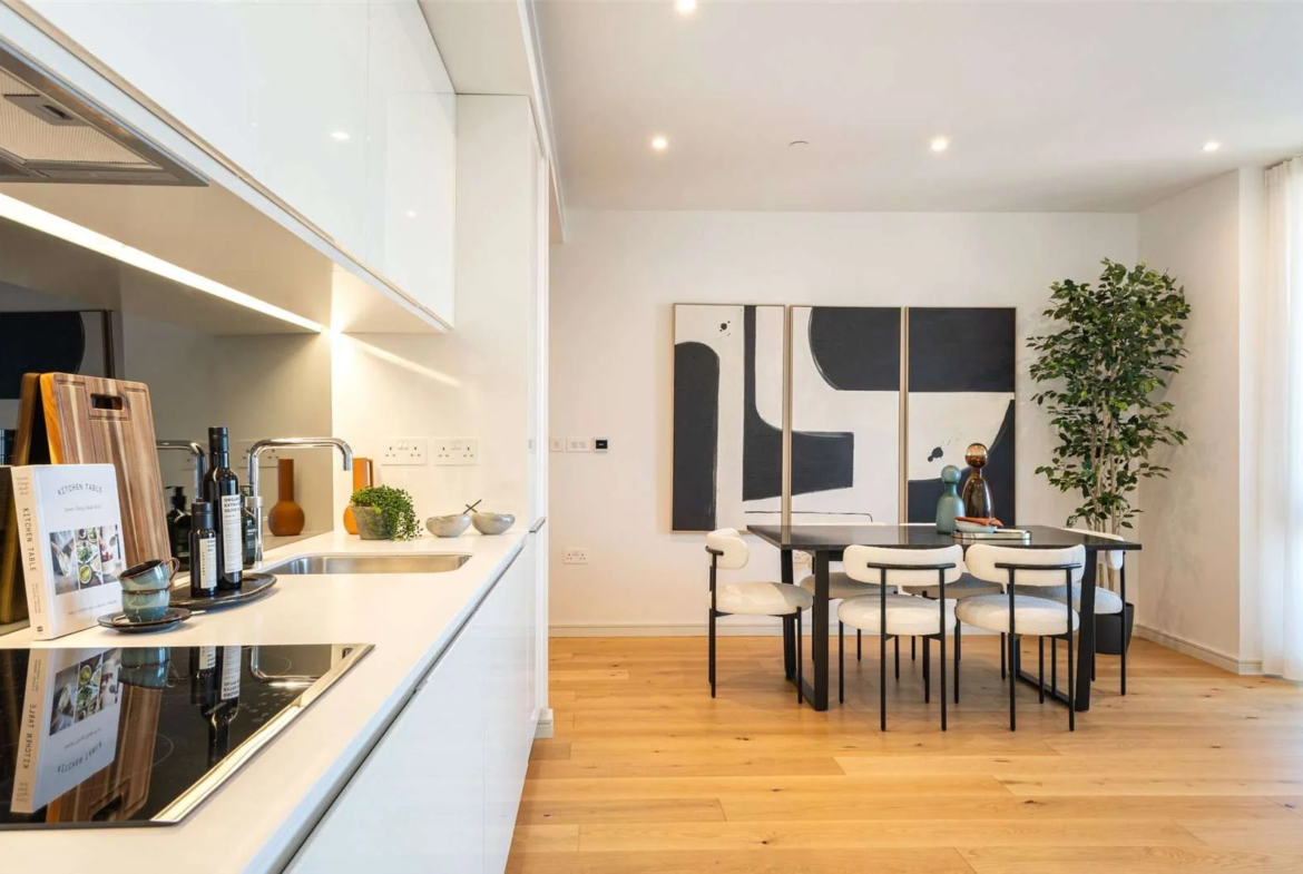 9 Eastfields Riverside Quarter Wandsworth Sw18 Kitchen Induction Hob Integrated Appliances Dining Area London