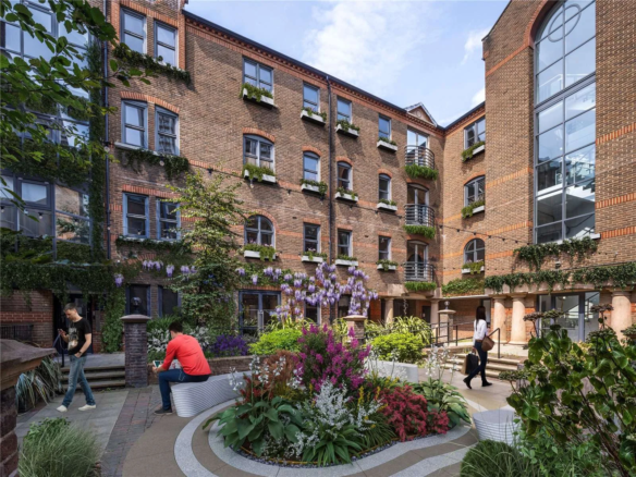 Angel Village 320 City Road London Ec1v Landscaped Courtyard Gardens Communal