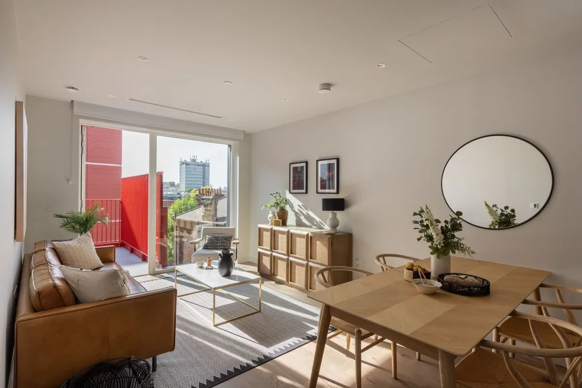 Artisi Hammersmith Town Hall London W6 2 Bed Apartment Living Room Tan Leather Sofa West Facing Balcony City Views