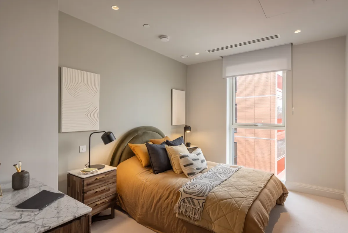 Artisi Hammersmith Town Hall London W6 5th Floor Master Bedroom Gold Bedding Olive Headboard Marble Side Tables Comfort Co...