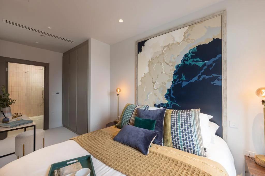 Artisi Hammersmith Town Hall London W6 Master Bedroom Large Abstract Canvas Navy Blue Art Ensuite Wardrobe