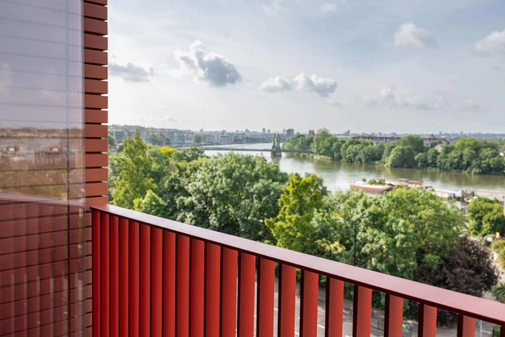 Artisi Hammersmith Town Hall London W6 Rooftop Terrace River Thames Hammersmith Bridge Panoramic View Dusk