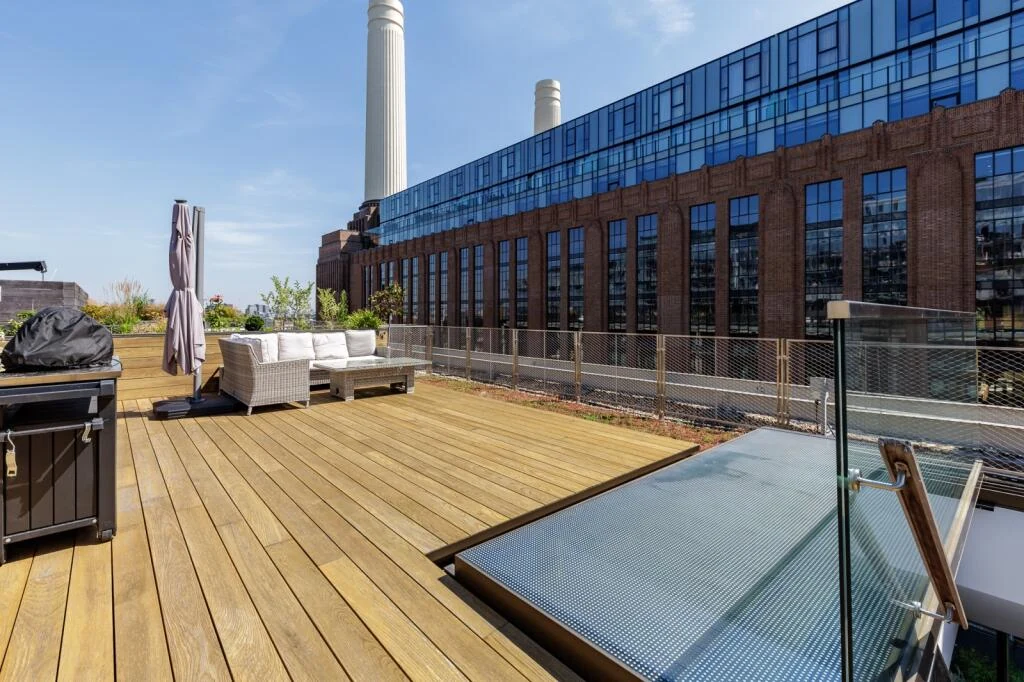Battersea Power Station Sw11 Aerial Cgi Estate Thames River London Skyline Four Chimneys