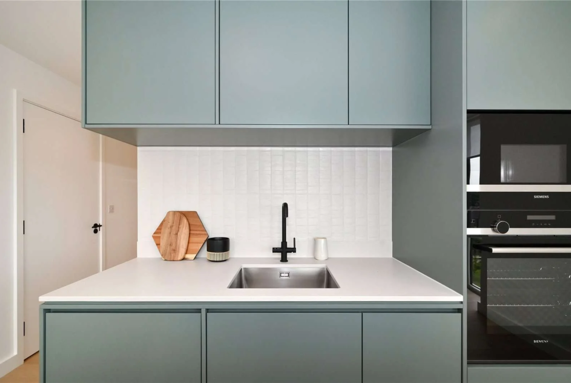 Brent Cross Town Nw2 Kitchen Boiling Water Tap Siemens Appliances