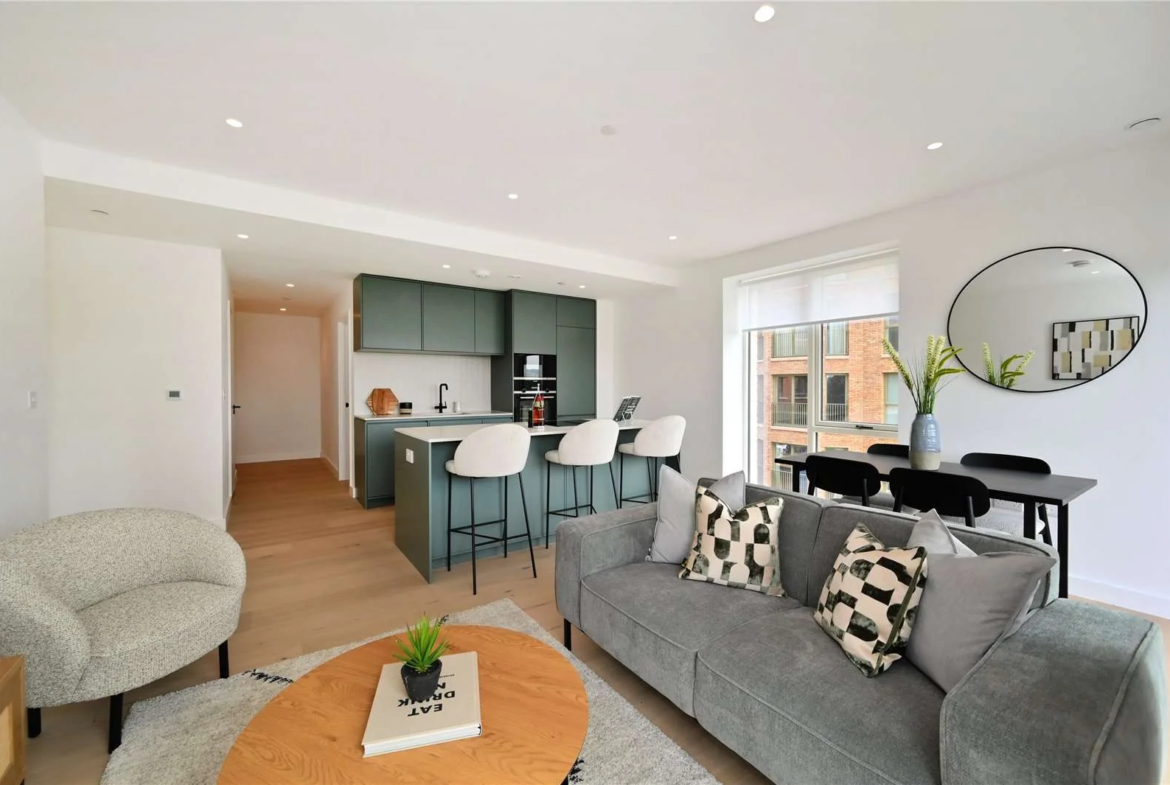 Brent Cross Town Nw2 Open Plan Living Kitchen Island Two Bedroom