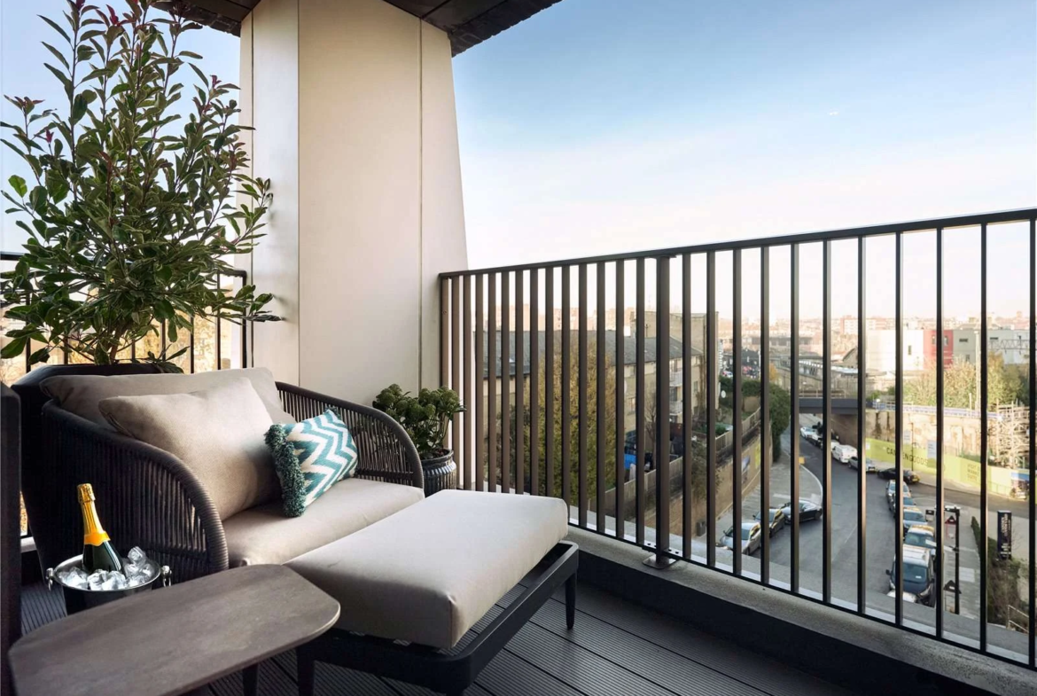Camden Goods Yard Camden London Nw1 Balcony City Views