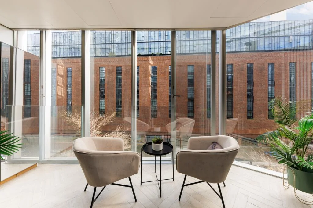 Circus West Village 8 Circus Road West Battersea Sw11 London 1 Bed Apartment Winter Garden Corner Seating Power Station Br...
