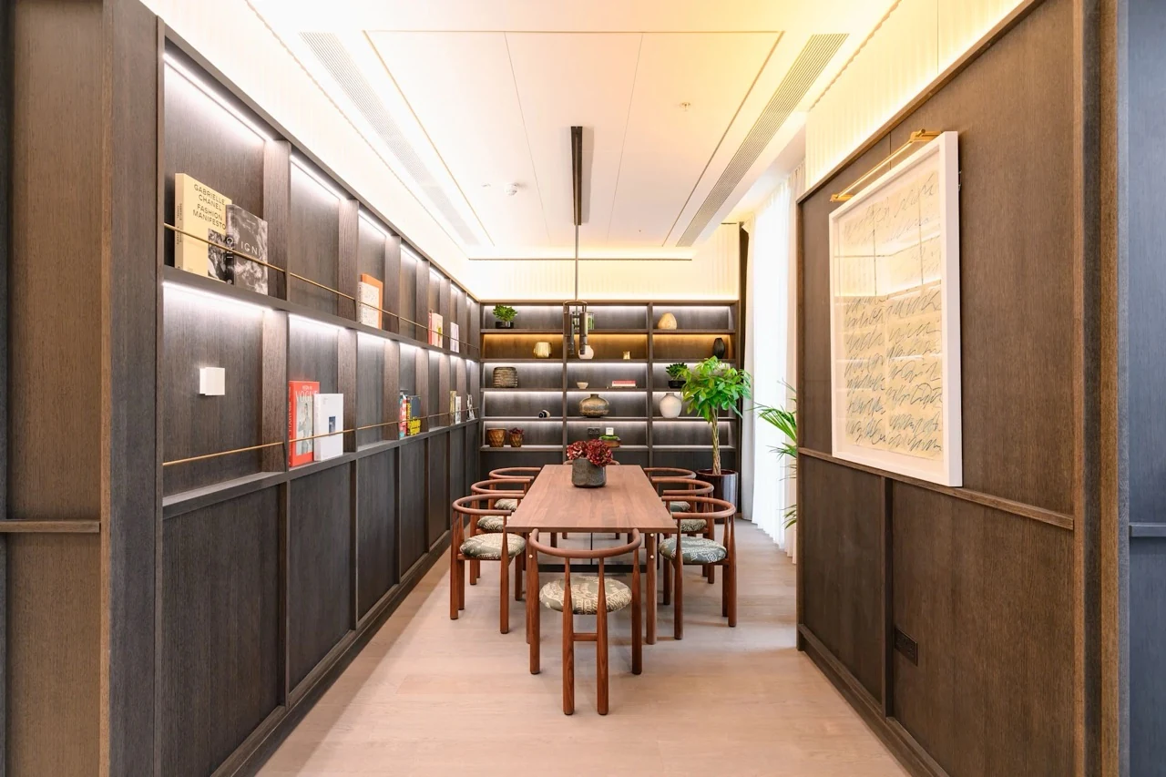 Ebury Sw1 Sw1w Westminster London 2 Bed Apartment Private Dining Room Library Walnut Shelving Residents Amenity