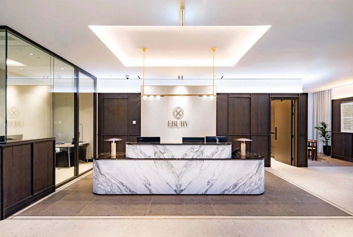 Ebury Sw1 Sw1w Westminster London 3 Bedroom Apartment Concierge Reception Desk Marble Gold Pendant Luxury Lobby