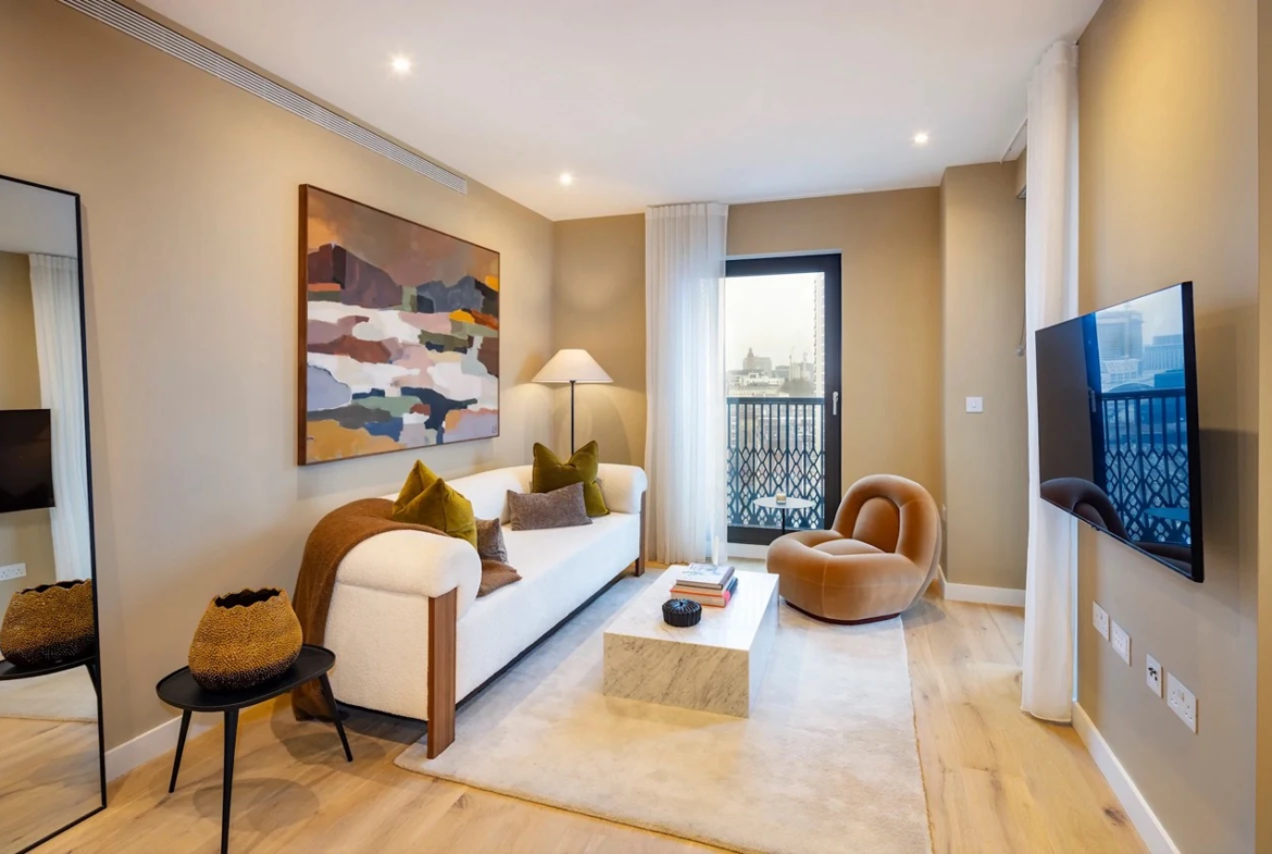 Ebury Sw1 Sw1w Westminster London 3 Bedroom Apartment Living Room White Sofa Marble Coffee Table Balcony City Views