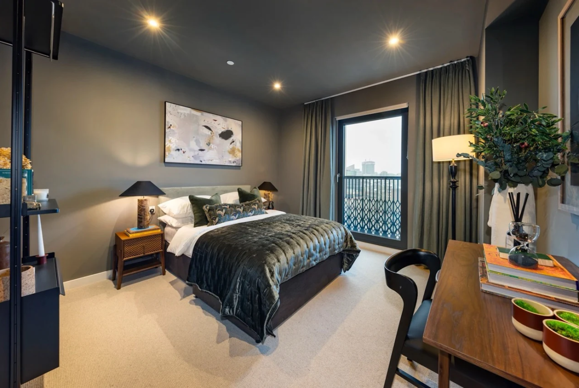 Ebury Sw1 Sw1w Westminster London Master Bedroom Dark Ceiling Balcony City Skyline Views Bespoke Interiors