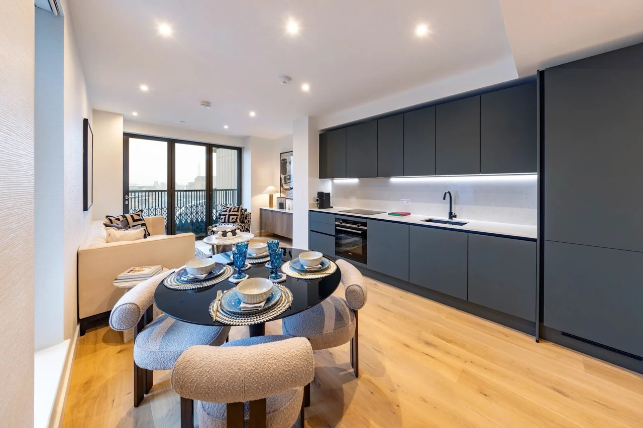 Ebury Sw1 Sw1w Westminster London Open Plan Kitchen Dining Navy Cabinets Led Lighting Balcony City Views