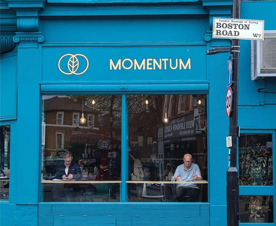 Hanwell Square Hanwell W7 Momentum Coffee Shop Boston Road W7