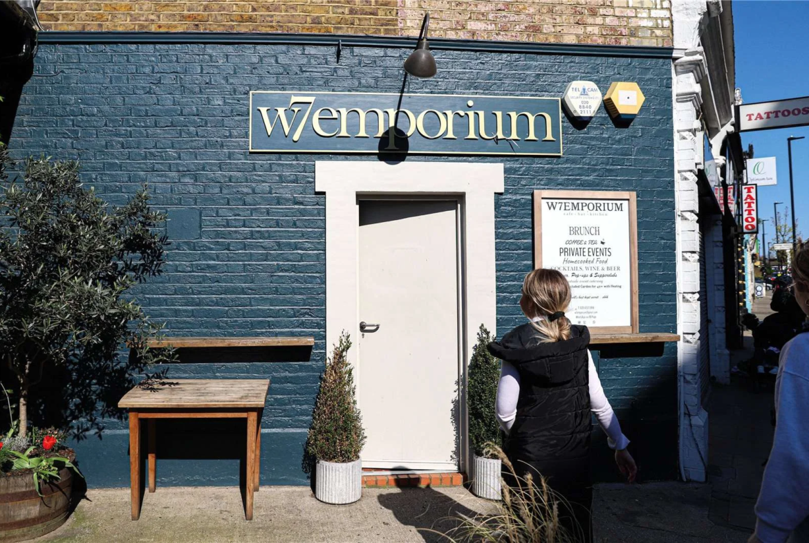 Hanwell Square Hanwell W7 W7 Emporium Cafe Bar Local Neighbourhood