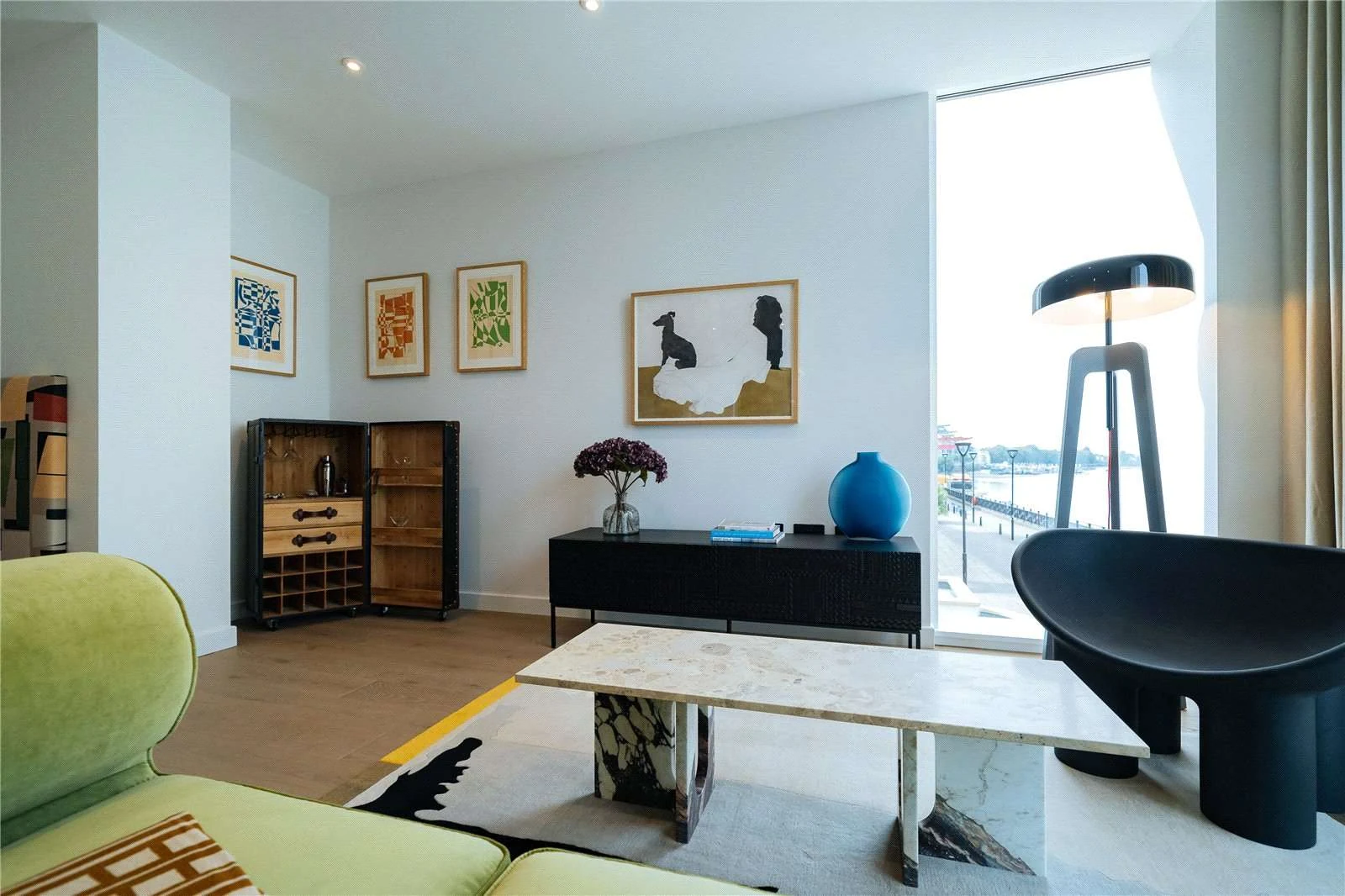 Hurlingham Waterfront Sw6 London Living Room Thames River View Balcony Designer Furniture Artwork