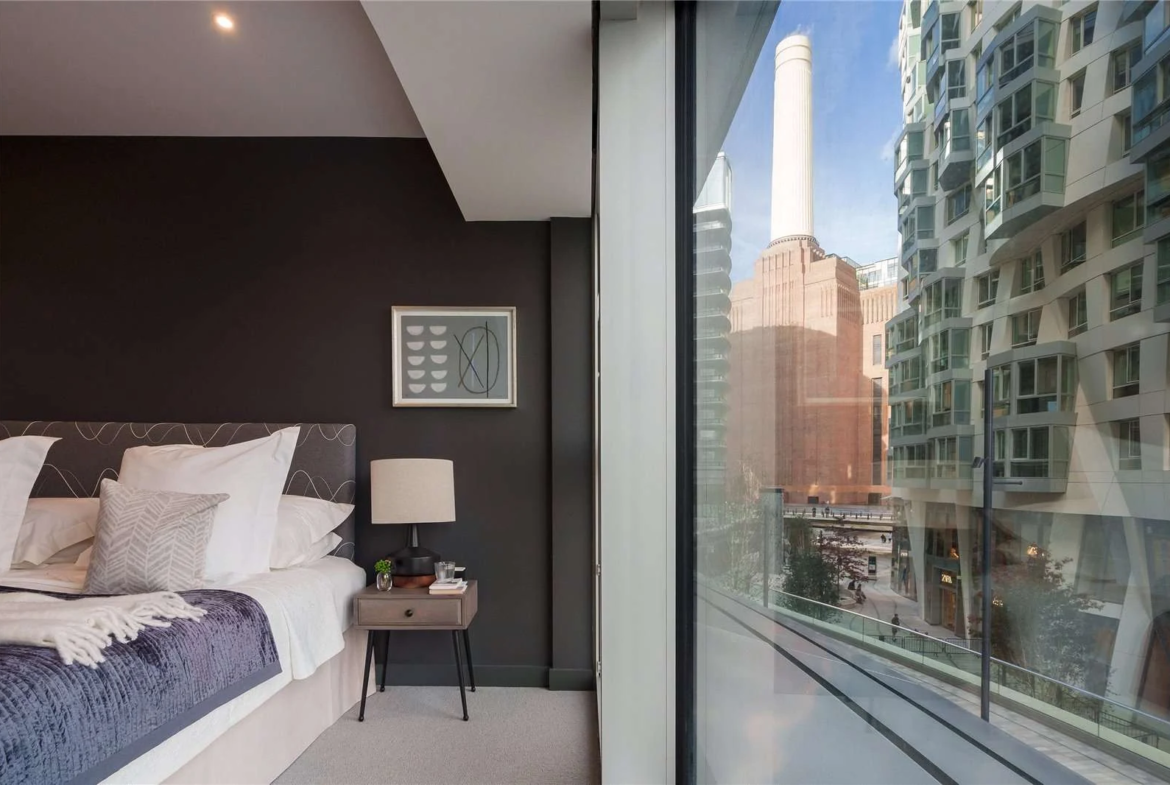 Koa Electric Boulevard Battersea Sw11 2bed Apartment Bedroom Power Station Chimney View London