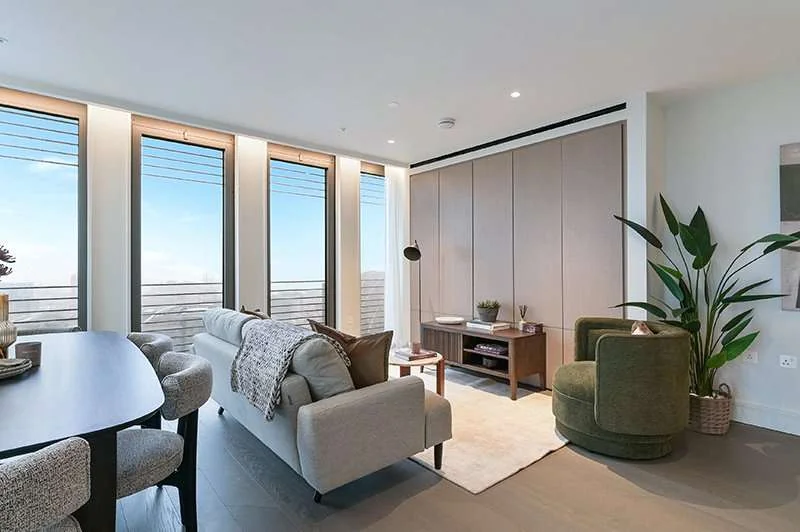 London One Bishopsgate Plaza Living Room City Views Ec3a