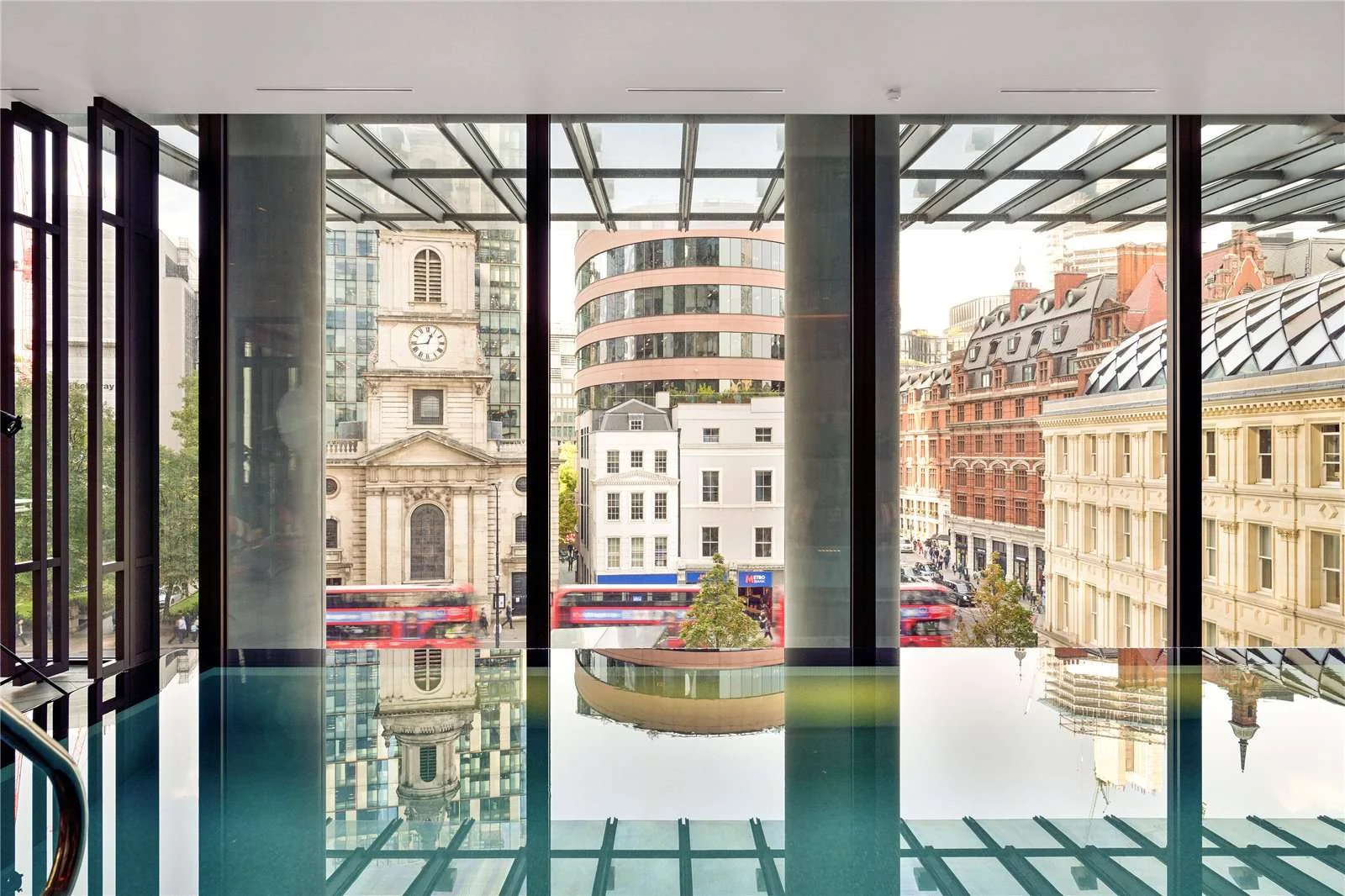 london-one-bishopsgate-plaza-pool-city-views-houndsditch-ec3a London One Bishopsgate Plaza Pool City Views Houndsditch Ec3a