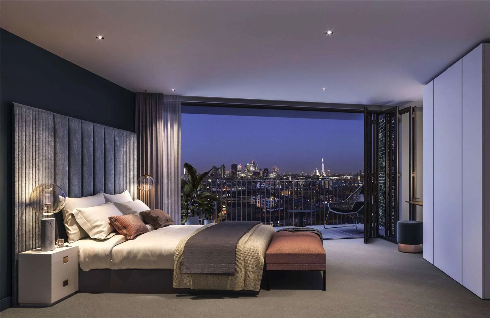 London Postmark Mount Pleasant Wc1x Master Bedroom City Skyline View