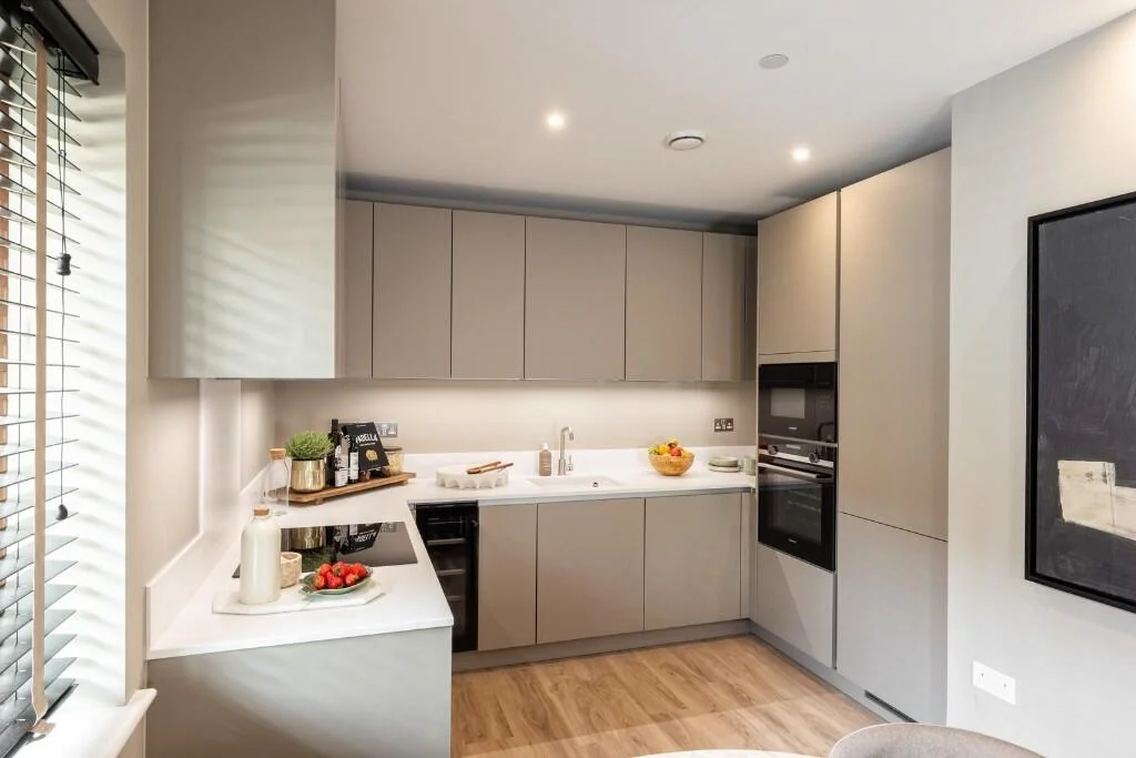 London Square Twickenham Square Siemens Kitchen Two Bedroom Apartment Tw2