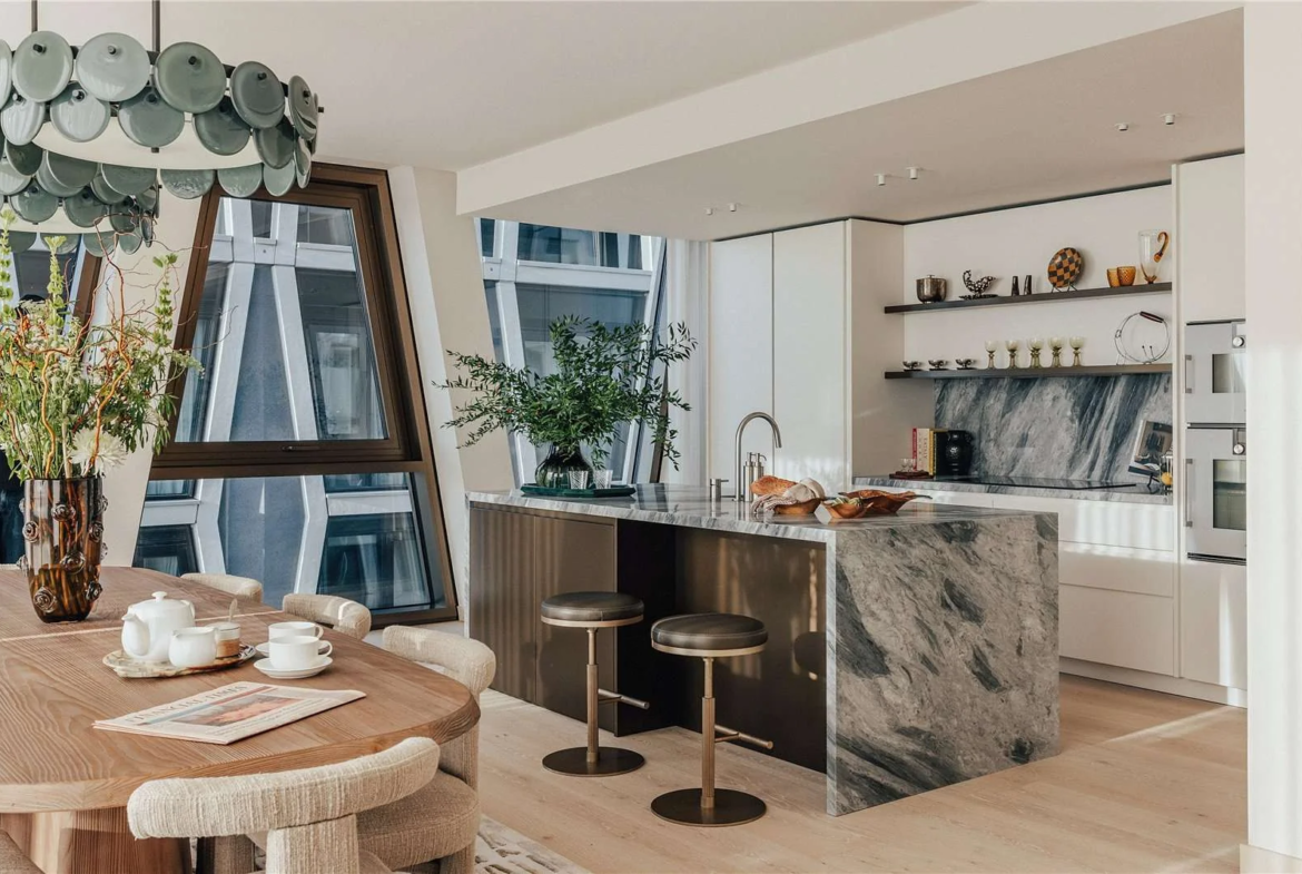 London The Broadway Westminster Sw1h Luxury Kitchen Marble Backsplash Bespoke Island