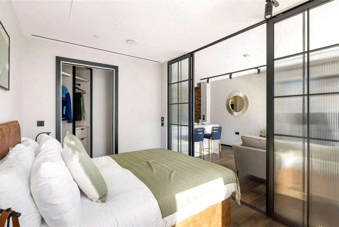 London The Stage Shoreditch Ec2a Apartment Bedroom Double Glass Partition