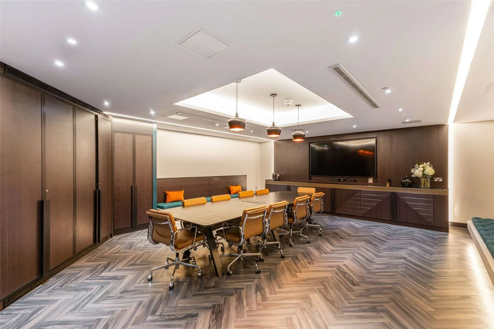 london-the-stage-shoreditch-ec2a-residents-conference-room-coworking-suite-13 London The Stage Shoreditch Ec2a Residents Conference Room Coworking Suite