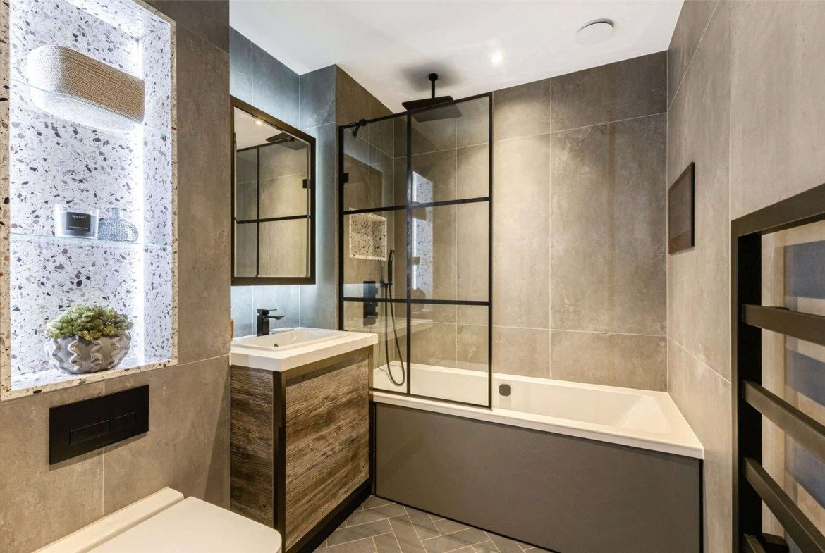 London The Stage Studio Apartment Bathroom Interior Shoreditch Ec2a