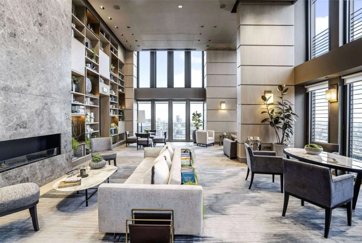 One Bishopsgate Plaza Houndsditch City Of London Ec3a Sky Residents Lounge City Views Fireplace