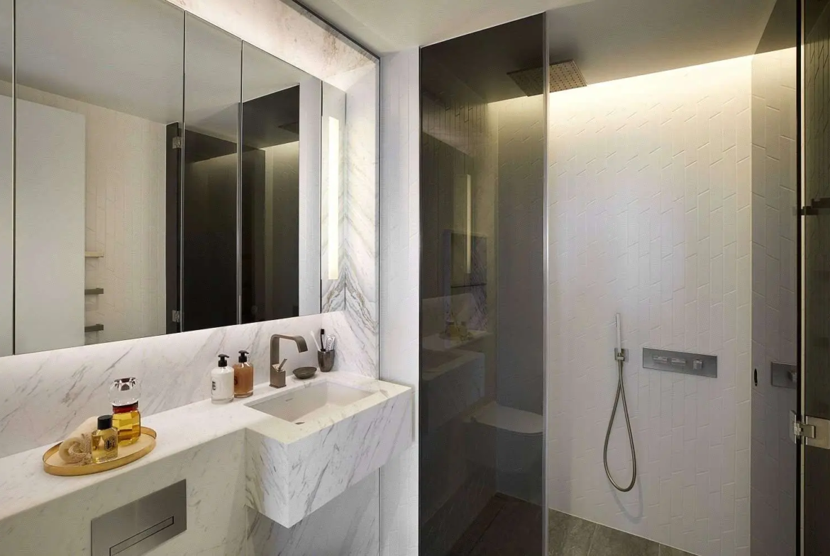 One Bishopsgate Plaza London Ec3a En Suite Shower Room