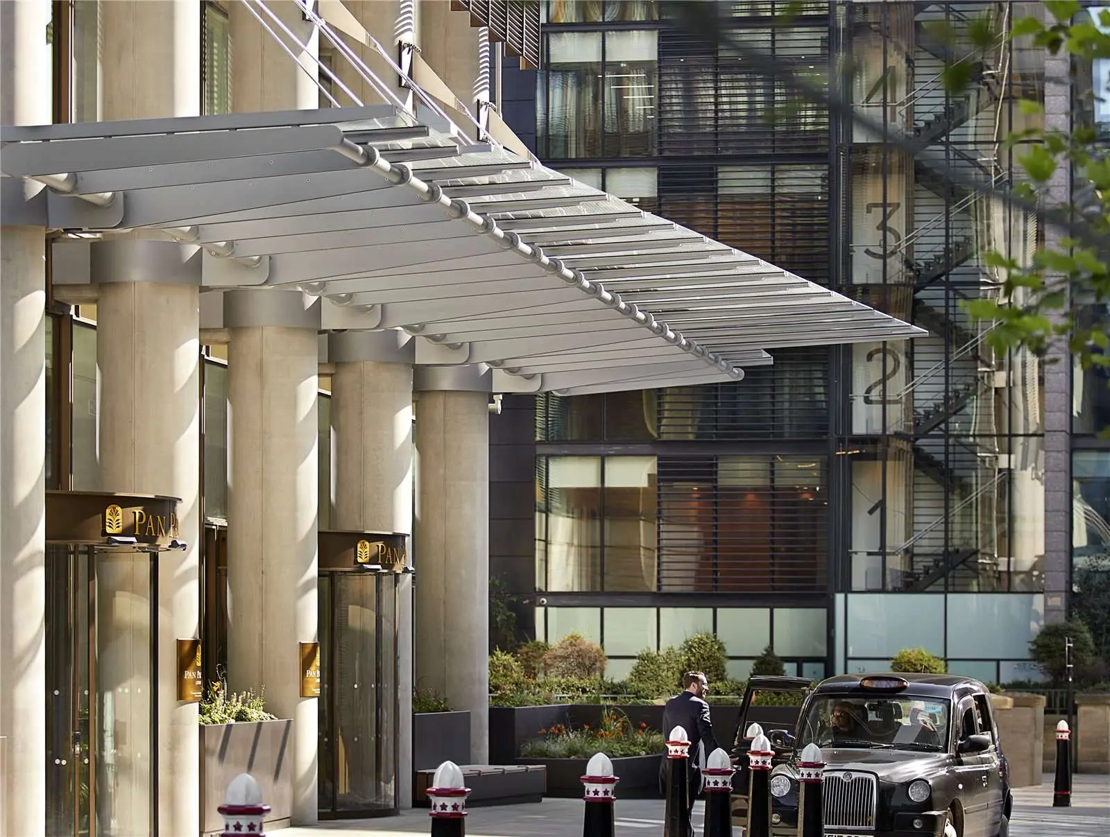 One Bishopsgate Plaza London Ec3a Pan Pacific Hotel Entrance