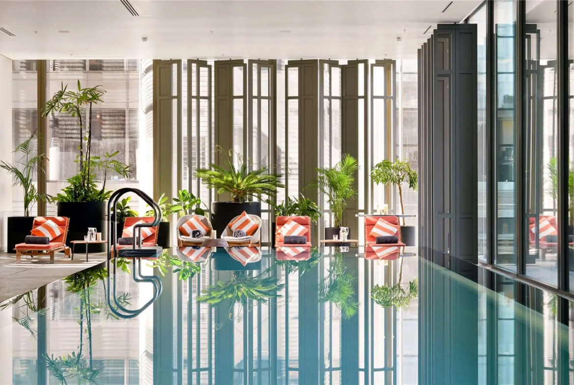 One Bishopsgate Plaza London Ec3a Swimming Pool Bishopsgate View