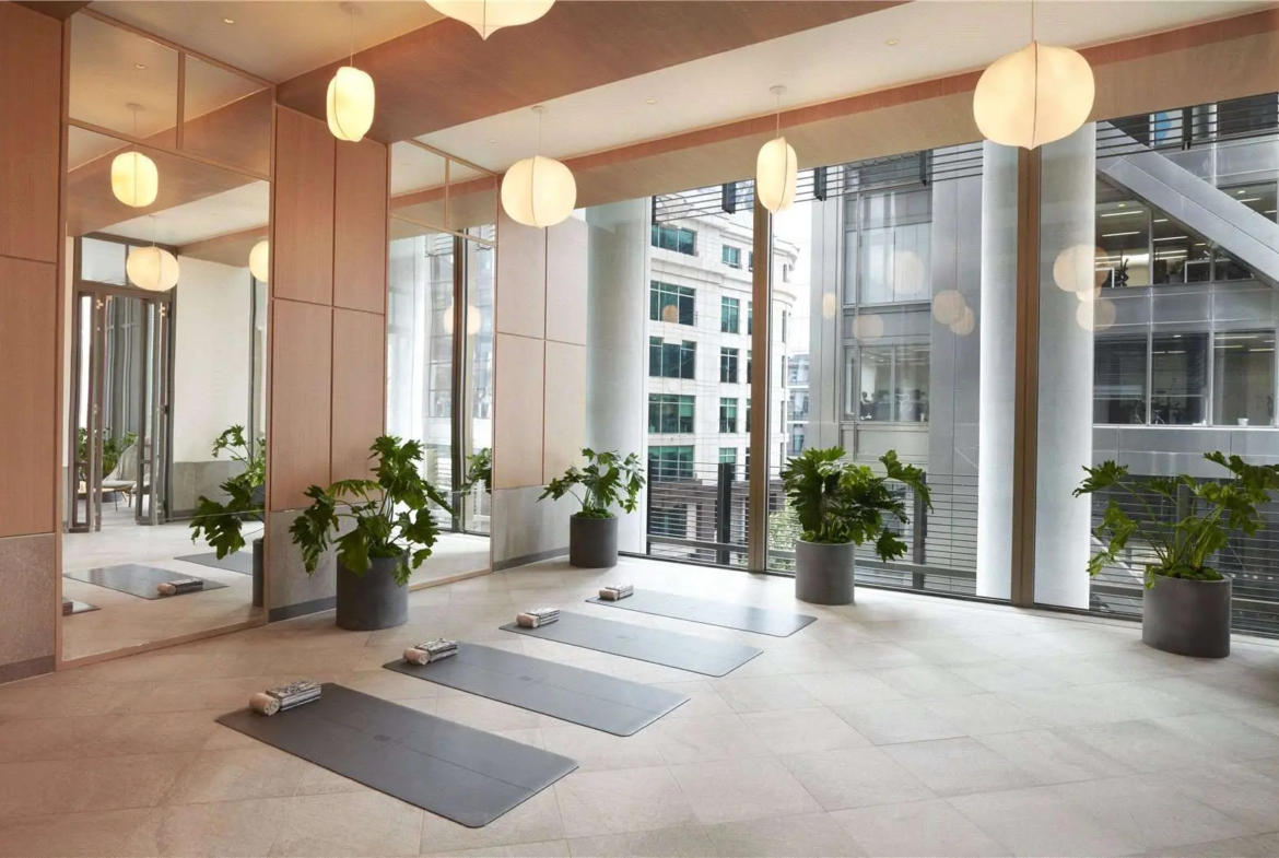 One Bishopsgate Plaza London Ec3a Yoga Mindfulness Studio