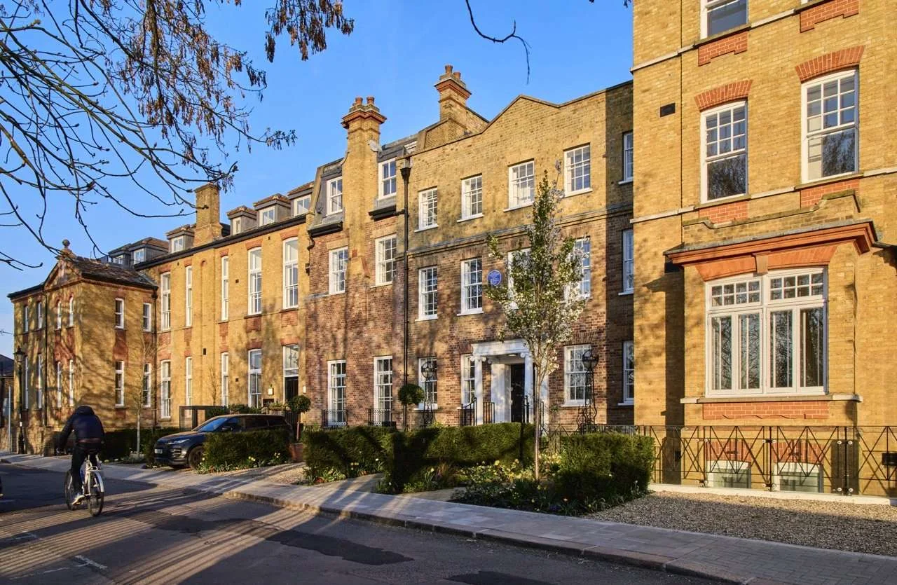 richmond-square-evelyn-house-heritage-facade-kew-foot-road-richmond-TW9 Richmond Square Evelyn House Heritage Facade Kew Foot Road Richmond Tw9