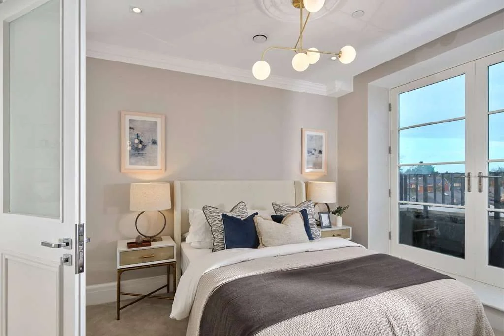 Richmond Square One Bedroom Apartment Bedroom Balcony Richmond Surrey Tw9