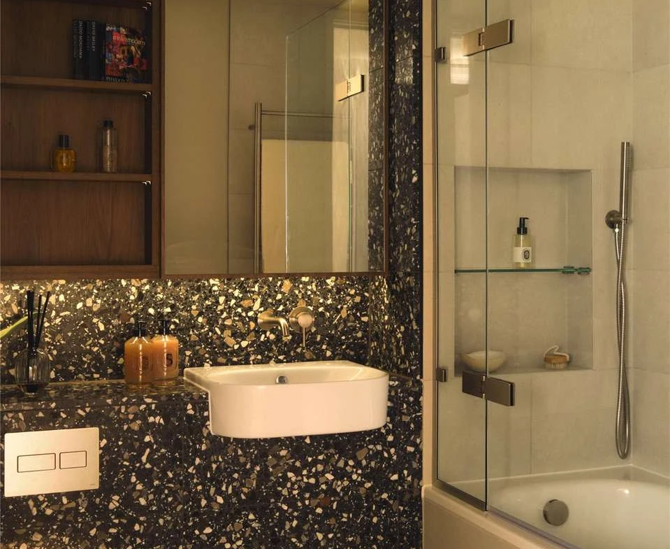 The Ariel Television Centre White City London W12 7fw Luxury Bathroom Interior